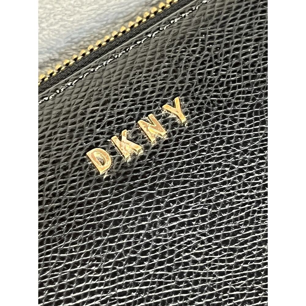 DKNY Black Saffiano Leather Evening Bag Removable Strap Chain Date Night Y2K - Picture 2 of 13